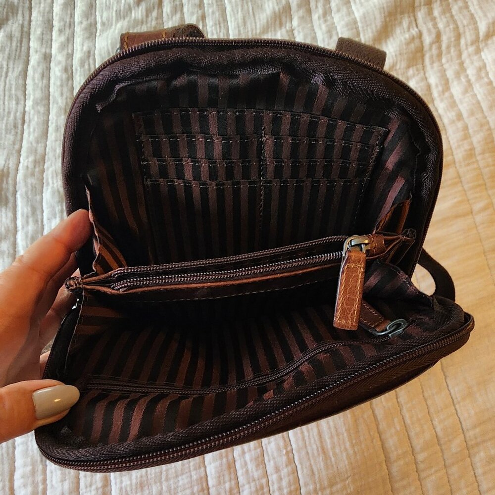 Jack Georges Voyager Collection Mini Convetible Backpack bag - Picture 3 of 4